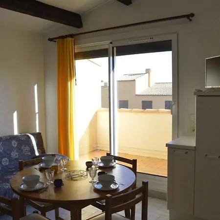 3 Pieces Cap D'agde Ct230-210 Apartment Agde